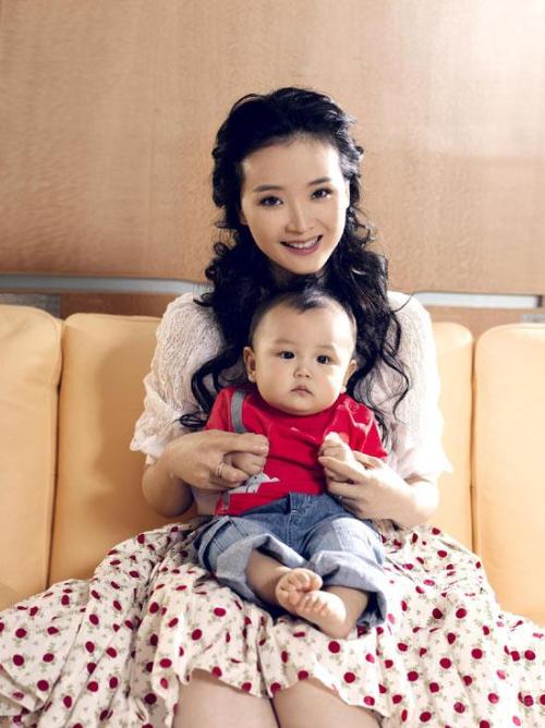 <em>王艳</em>和小<em>女儿</em>