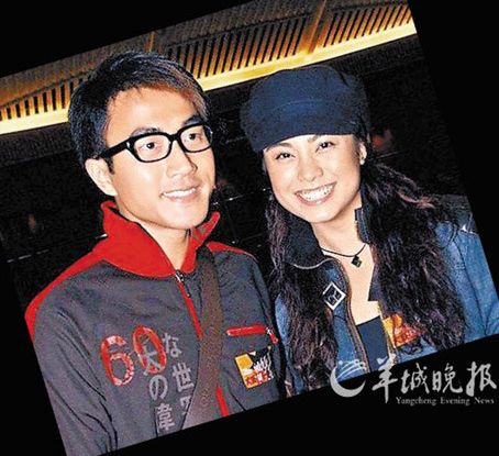 刘恺威与前女友廖碧儿激吻照曝光 曾被嫌穷遭