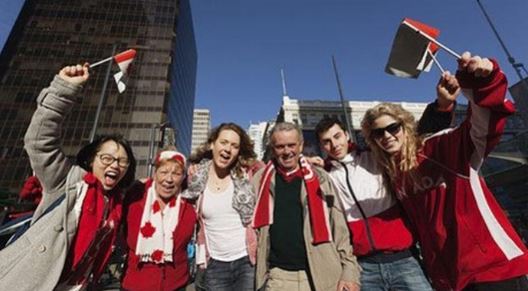 来加拿大留学人数比例 中国连续两年居第一