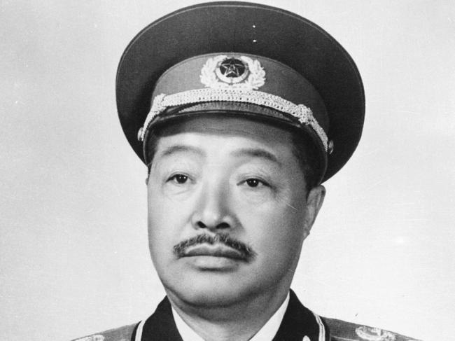 他拒绝蒋介石500万光洋 后成为开国元帅