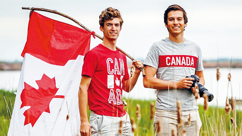 9.9元横穿加拿大 这俩大学生怎么做到的？