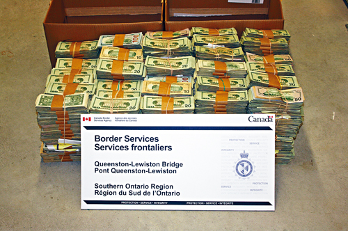 赴美签证重大改变,加拿大一年遣返5000人
