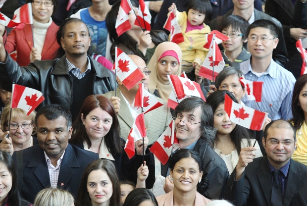 全面放宽！华人苦盼的加拿大新入籍法将正式实施