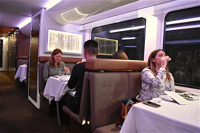 不必横越加拿大 美食控可以体验豪华观光火车的滋味