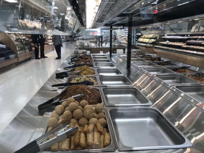 大統華超市旗艦店今天於Lansdowne開業