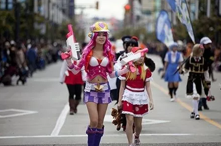 温哥华万圣节大游行提前至10月5-7日 连放三天假