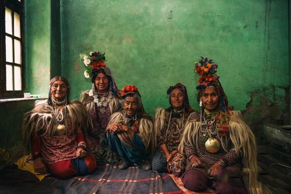 隐居在西藏边境的原始部落 男女没有固定配偶