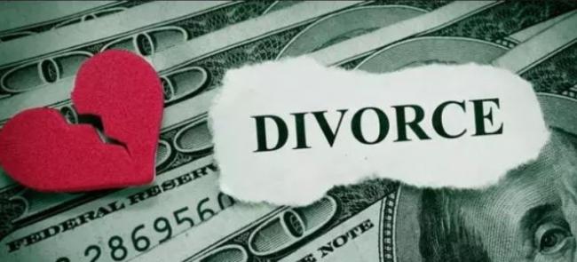 富豪离婚 妻平分8000万豪宅 还要1300万分手费