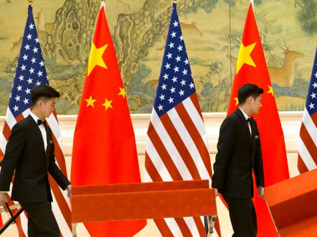 高调迎接中国特使背后 特朗普酝酿美德贸易战