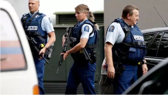 新西兰屠杀者：致敬加拿大恐袭 杀死更多移民！