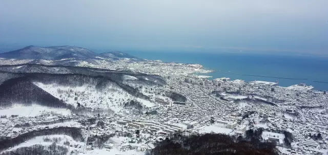 10个冬天一定要去北海道滑雪的理由