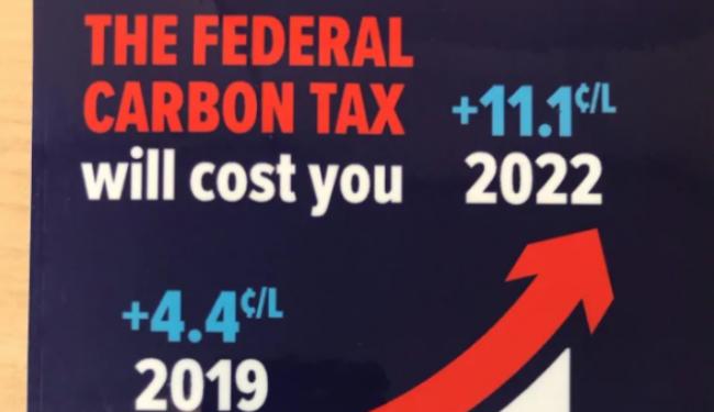 公开反特鲁多 安省要加油站必须有反碳税贴纸