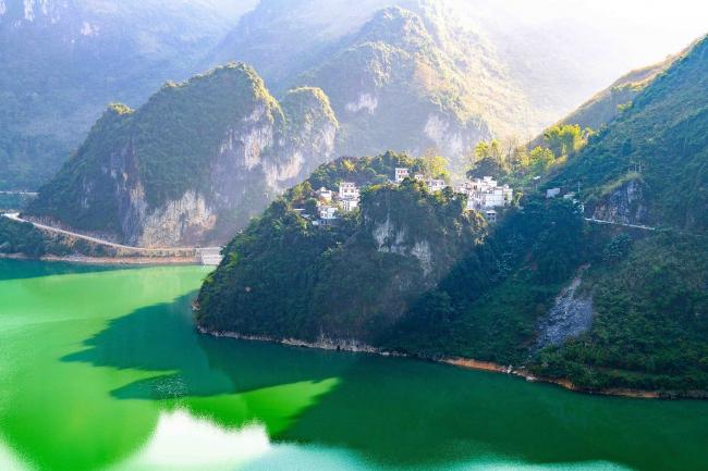 广西最美的湖泊在这里 风景超秀丽还不收门票