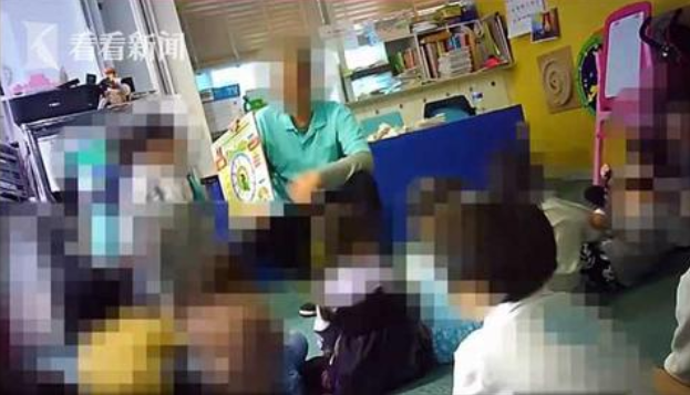 加拿大外教暴打2岁男童 离职员工曝光视频