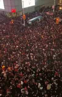 猛龙队创造历史！加拿大人暴乱式狂欢