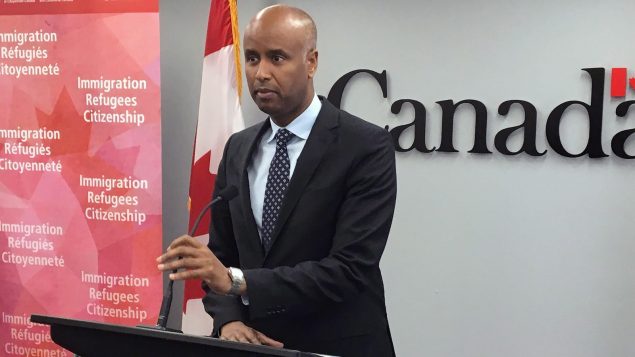 加拿大移民部在11个中小城市进行移民试点项目