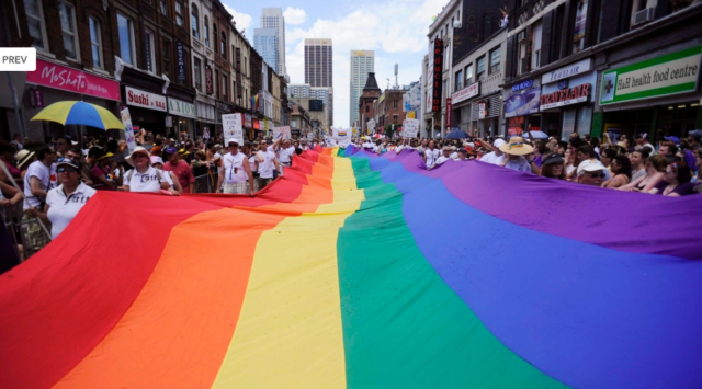 多伦多同性恋大游行震撼登场！小杜呐喊助威