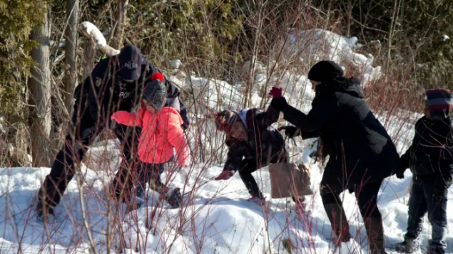 民调：多数加拿大人反对接收更多难民
