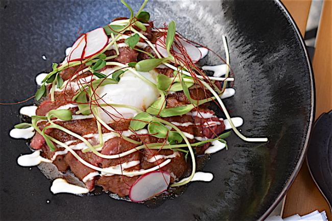 红遍日本的牛肉盖饭落户温哥华，让人毫无抵抗力
