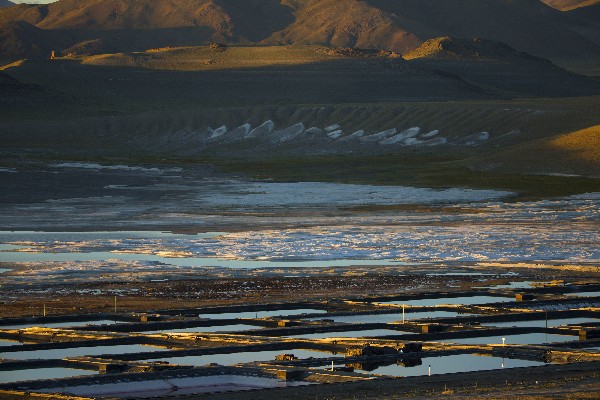 青藏高原有一个“特种”盐湖 但却非常低调