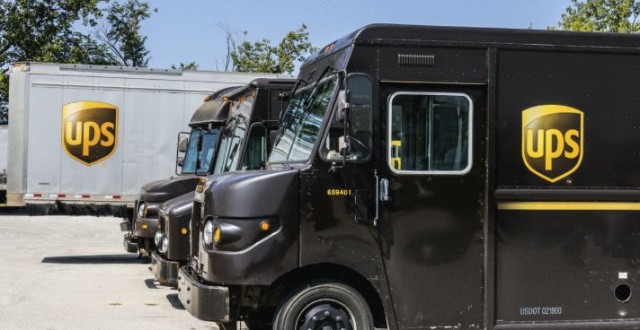 多伦多UPS招聘司机搬运工时薪刀！还有福利