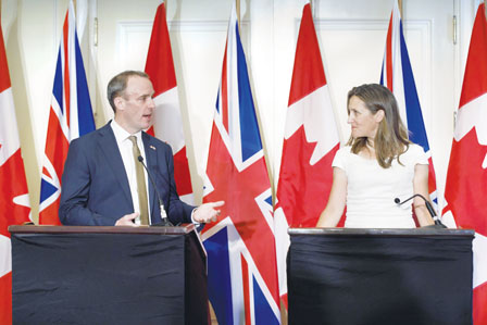 加拿大外交部长会晤英国新外相 强调当务之急