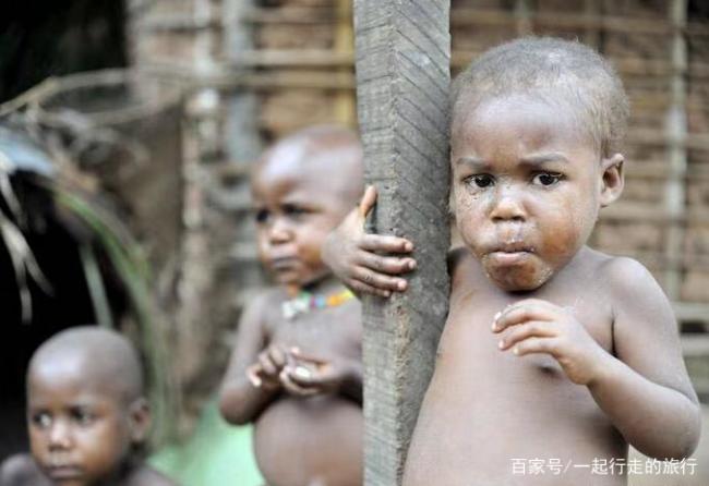 非洲“寿命最短”部落：8岁生孩子20岁就养老？