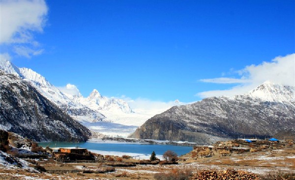 这里是藏川青滇的咽喉 竟汇集了四地的精华美景