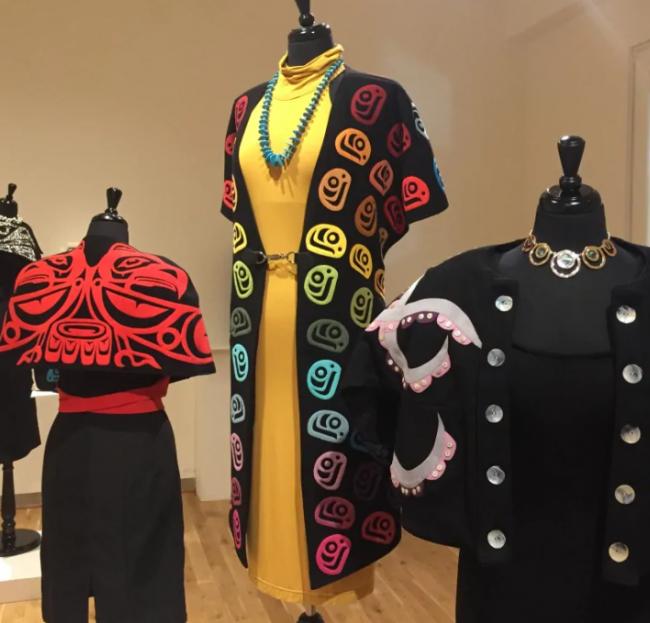 加拿大原住民服装设计师参加巴黎时装周