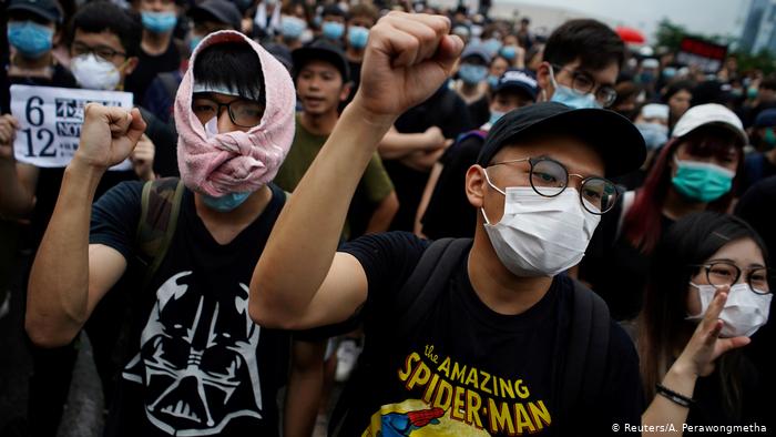 Hongkong Proteste gegen Auslieferungsgesetz (Reuters/A. Perawongmetha )