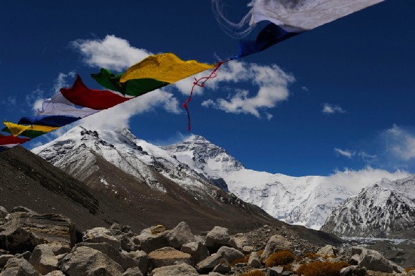 它是西藏第二大城市 也是最有吸引力的旅游圣地