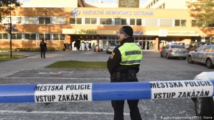 Tschechien mehrere Tote nach Schssen in Krankenhaus in Ostrava (picture-alliance/dpa/CTK/J. Ozana)