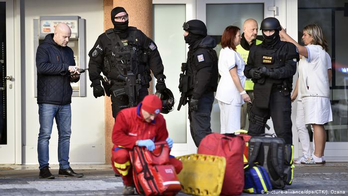 Tschechien mehrere Tote nach Schssen in Krankenhaus in Ostrava (picture-alliance/dpa/CTK/J. Ozana)