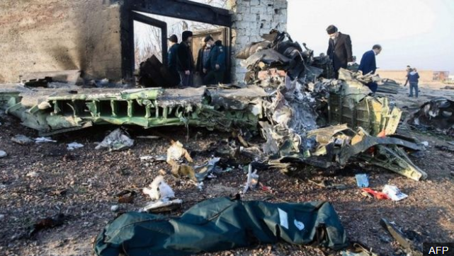 美国官员称乌克兰客机很可能是被击落，川普发声