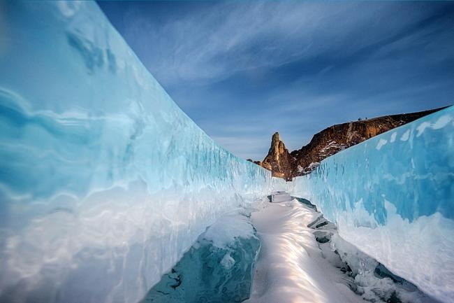 聆听冰雪呼吸的声音 贝加尔湖的纯净之蓝