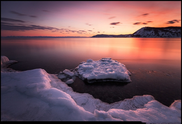 冬日的贝加尔湖：在最美的季节遇见最美的湖