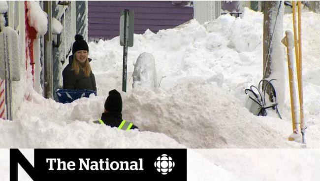 2米厚暴雪“活埋”了这座城市！温哥华真幸福…