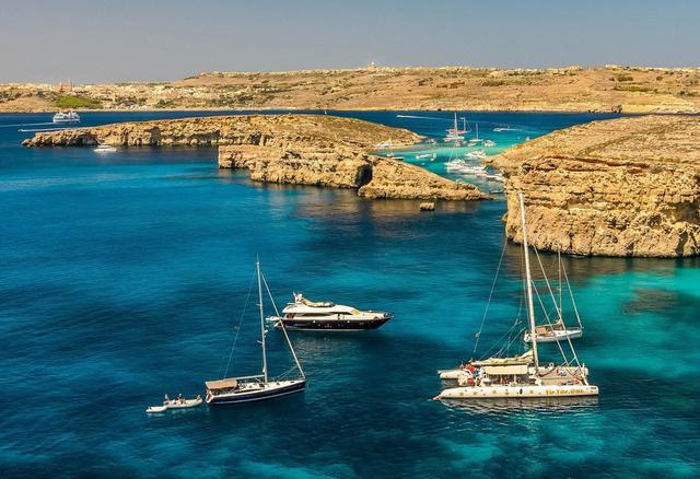 “地中海心脏”马耳他：风景秀丽的地中海岛国