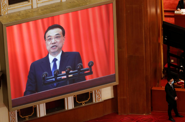 中国召开人大会议，在危机中展示力量