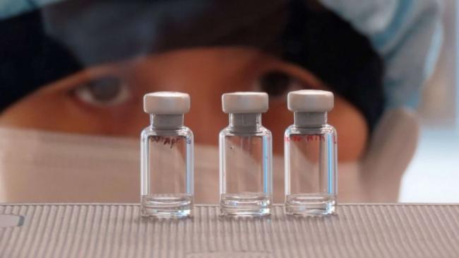 牛津大学的新冠疫苗研究可能要推迟了