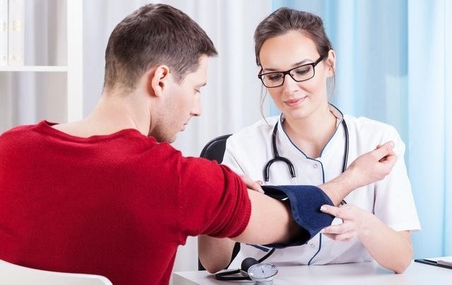 为何越来越多年轻人患高血压 其特点是什么