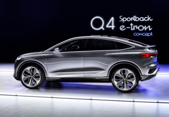奥迪发布全新纯电轿跑SUV 前卫的Q4概念车