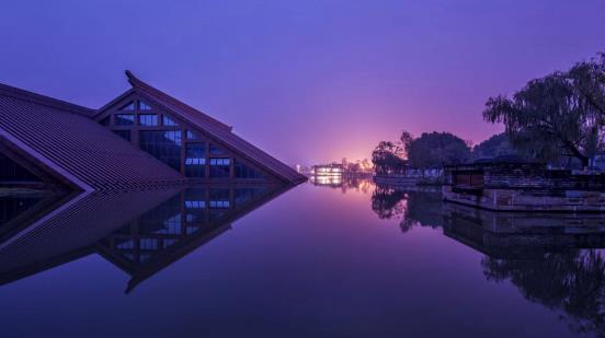 上海最奇特的建筑 漂浮在水上的博物馆