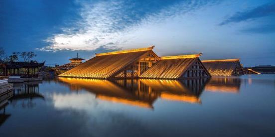 上海最奇特的建筑 漂浮在水上的博物馆