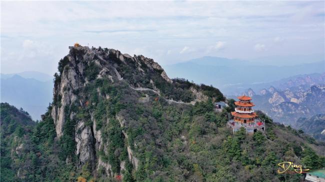 洛阳白云山 有中国海拔最高的道教圣地玉皇阁