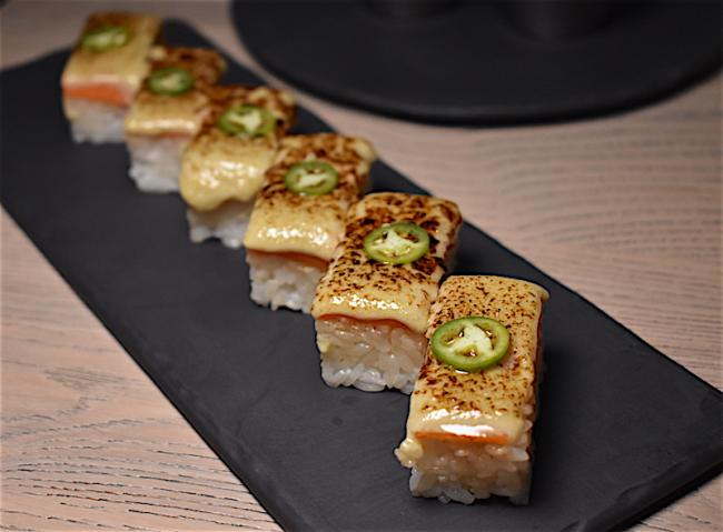 高级素膳进驻唐人街  素寿司媲美三文鱼寿司