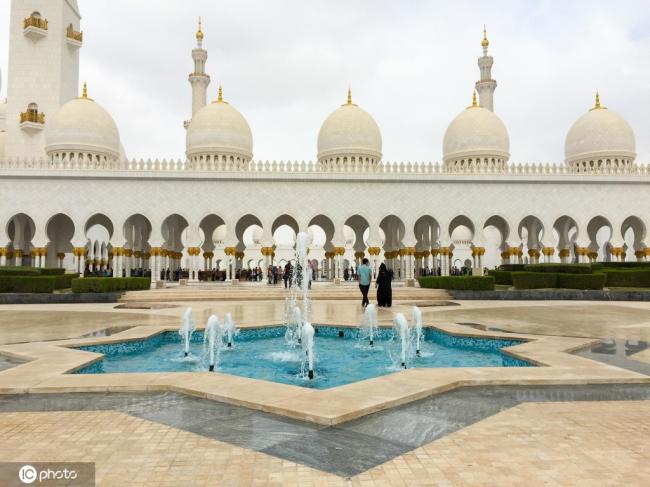 全球最奢华最梦幻清真寺 谢赫扎耶德大清真寺
