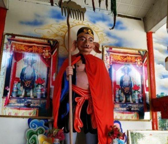 中国唯一供奉猪八戒的寺庙 在当地很灵验