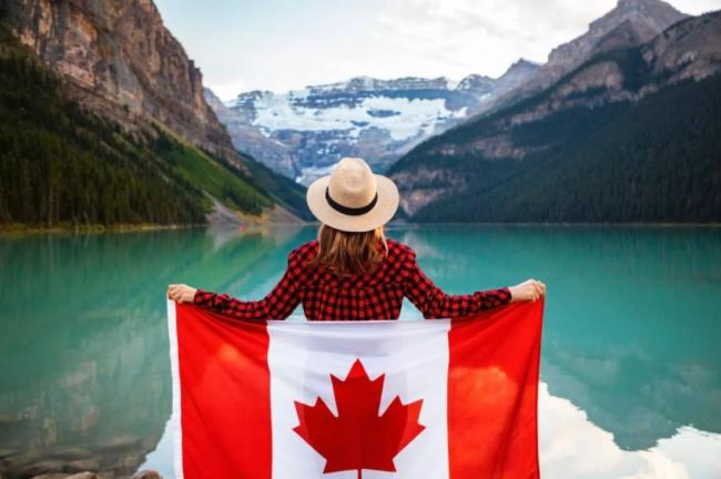 来来往往看移民：加拿大还是一个好选择吗？