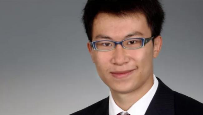 中国留学生遭枪杀 诺奖教授代答辩拿下博士学位